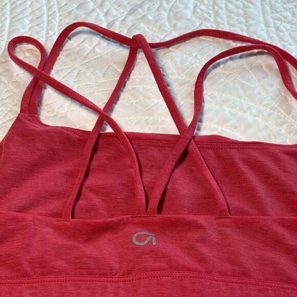 GapFit Breathe Low Impact Strappy Sports Bra Pink Small - Picture 3 of 5